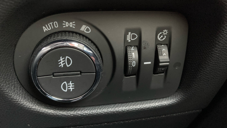 Vauxhall Mokka 1.2 Turbo 100 SRi 5dr Petrol Hatchback